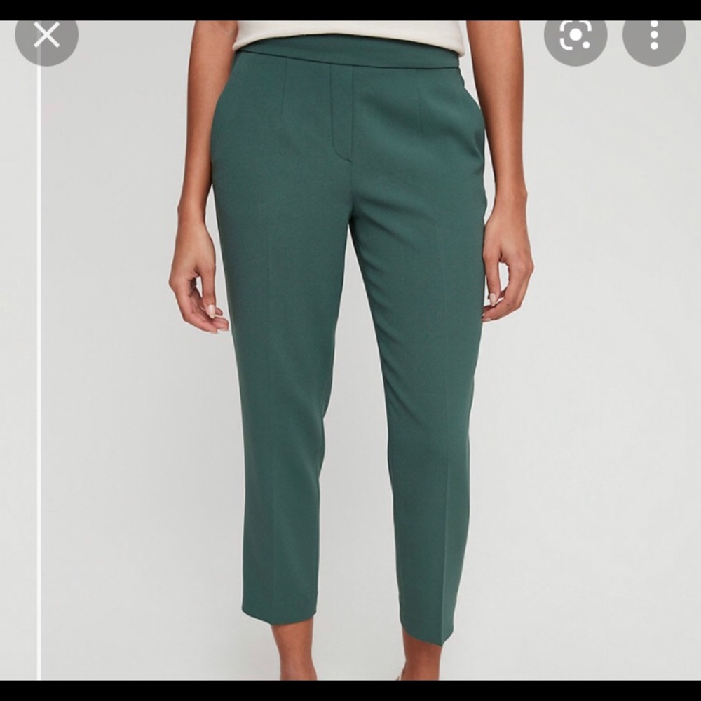 Aritzia Cropped Slim Ankle Pants in Forest Green